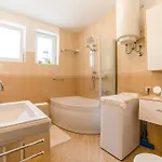 Aquileia Apartman *
