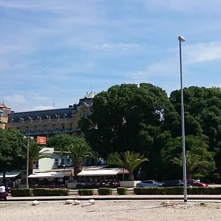 아파트 Aquileia *