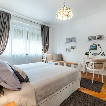 아파트 Aquileia *